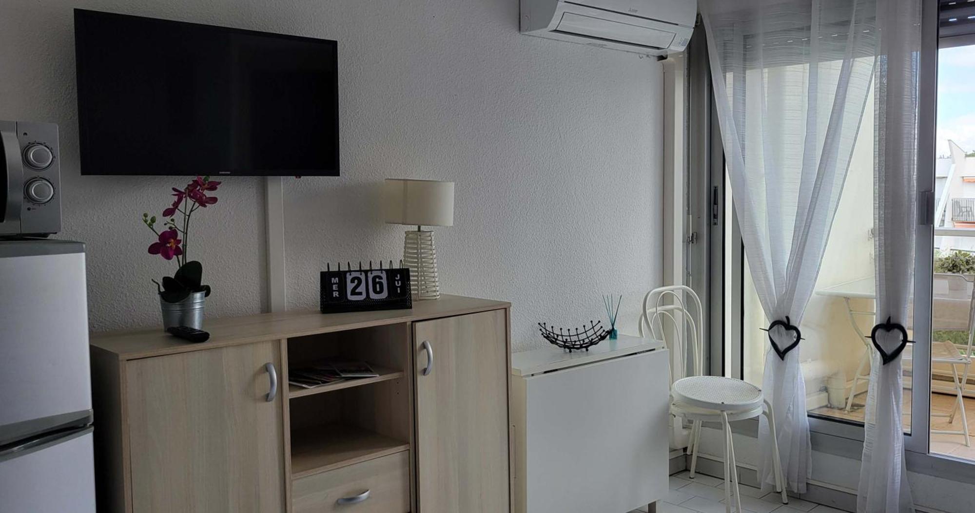 Studio Cabine Climatise Avec Parking Au Couchant La Grande Motte Ngoại thất bức ảnh
